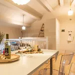 Attico Elegante Centralissimo * 키아라발레