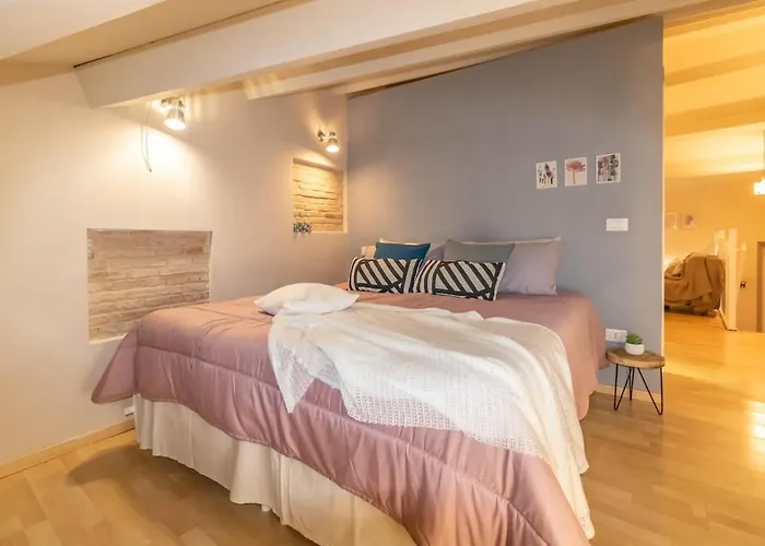 Appartamento Attico Elegante Centralissimo Chiaravalle
