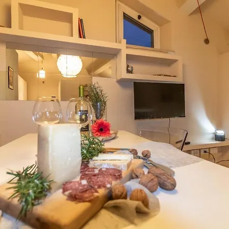 Attico Elegante Centralissimo * Chiaravalle